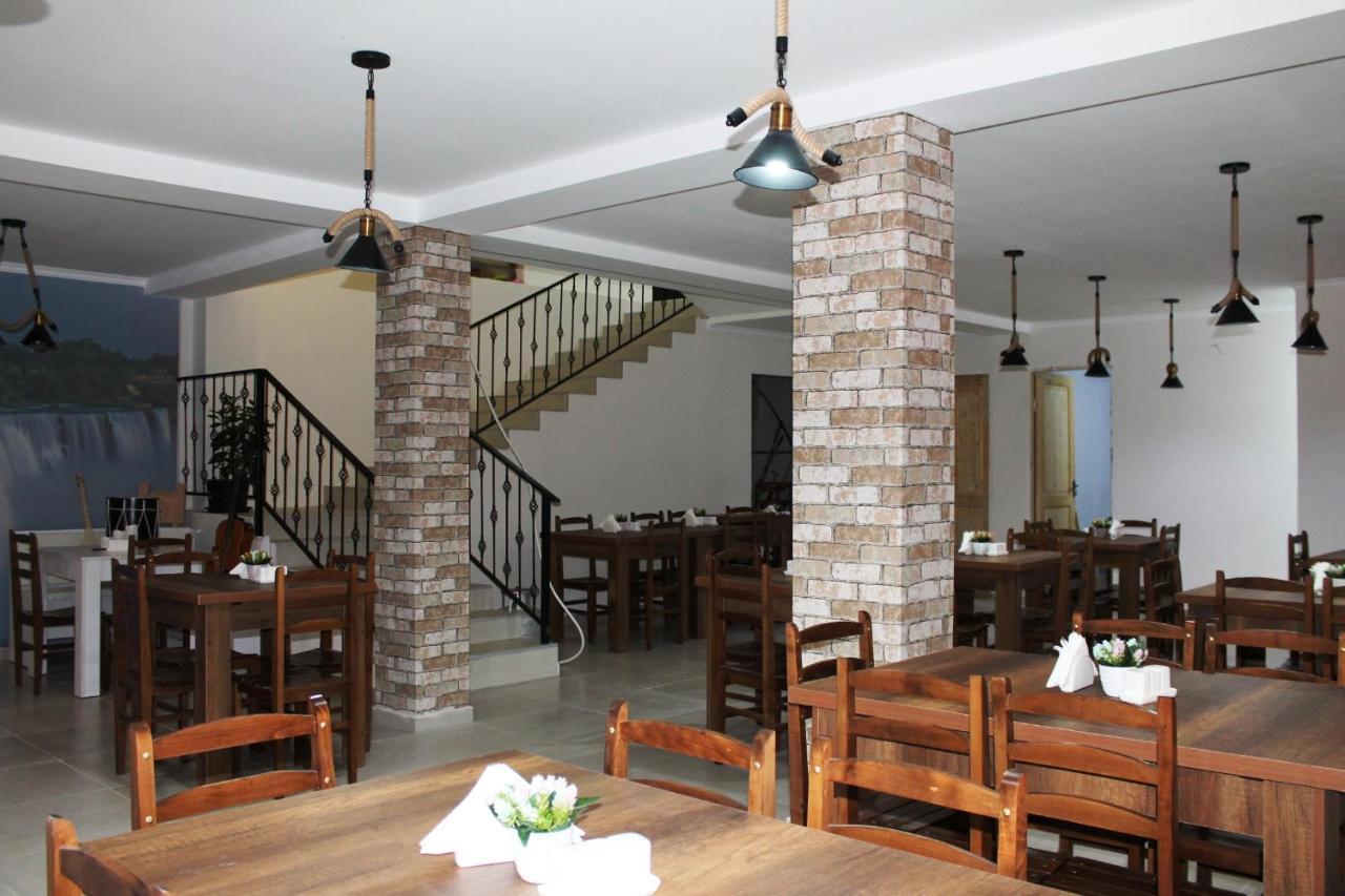Hotel Marliza Местия Екстериор снимка