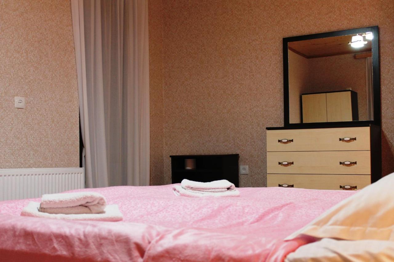 Hotel Marliza Местия Екстериор снимка
