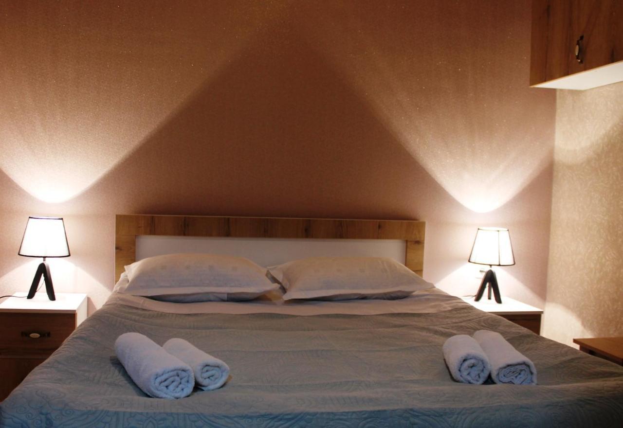 Hotel Marliza Местия Екстериор снимка