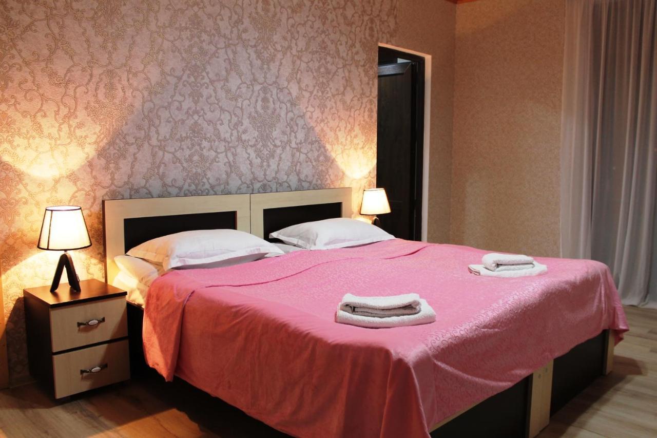 Hotel Marliza Местия Екстериор снимка